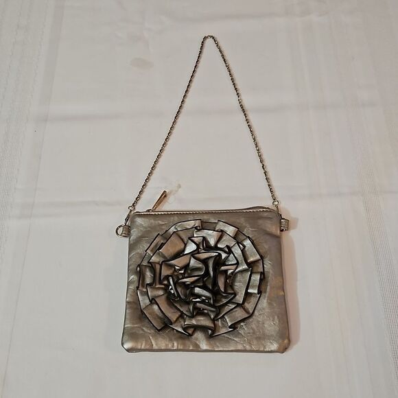 NWOT Sax Silver Rosette Mini crossbody purse bag - Picture 1 of 7